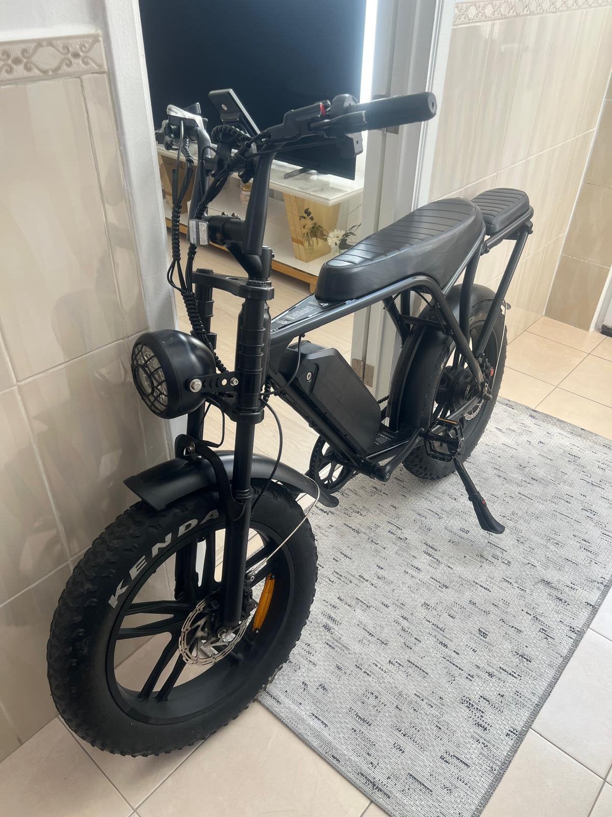 Fatbike ouxi v8 pro, Fietsen en Brommers, Ophalen, Zo goed als nieuw, 50 km per accu of meer