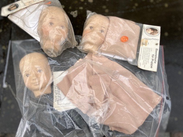 3 Vintage Meinesz Kreativ Doll Making Kits. NEW, Enlèvement ou Envoi, Neuf