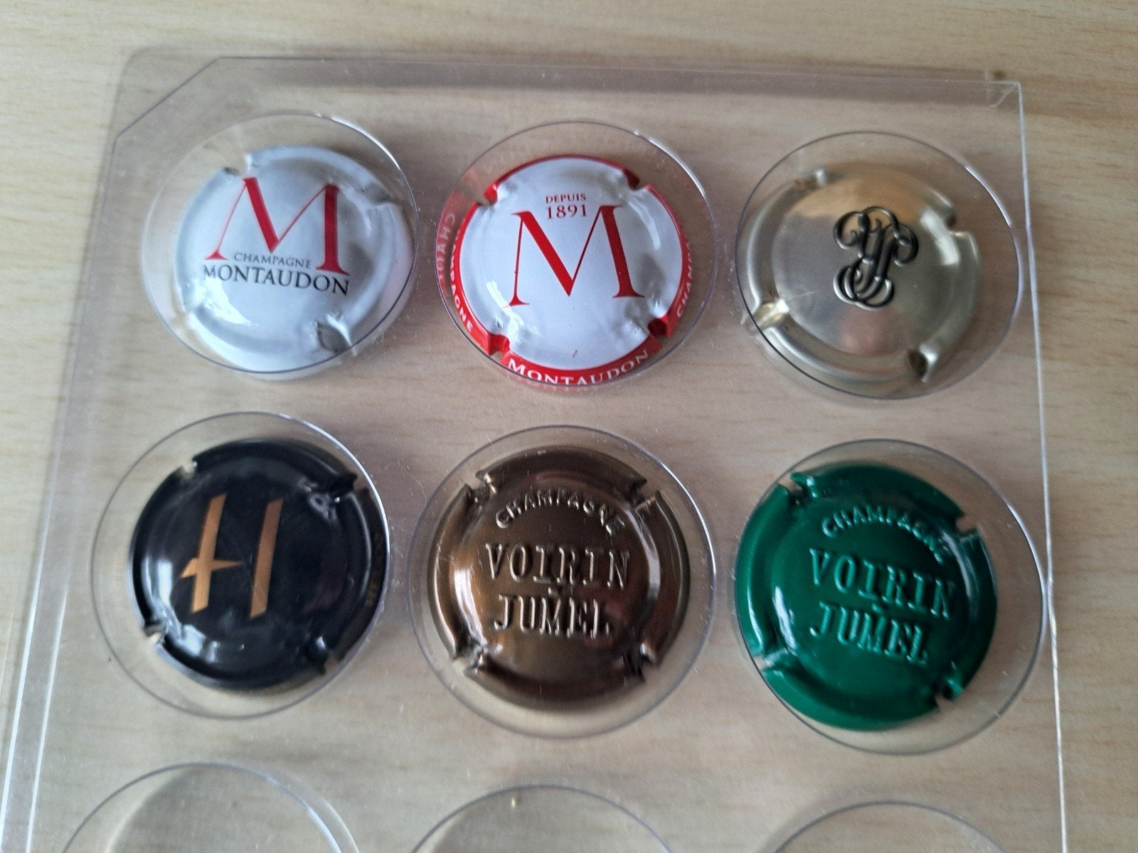 Champagnecapsules, Verzenden