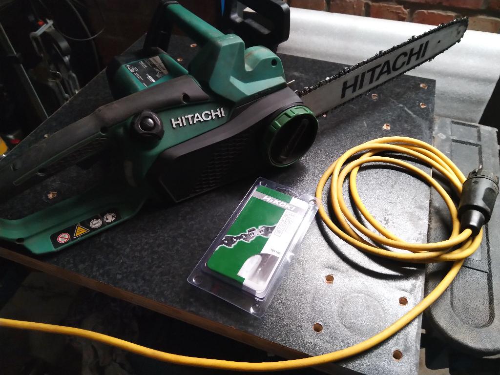 Scie à chaîne HITACHI, nouvelle chaîne et scie alternative, Bricolage & Construction, Outillage | Scies mécaniques, Enlèvement ou Envoi