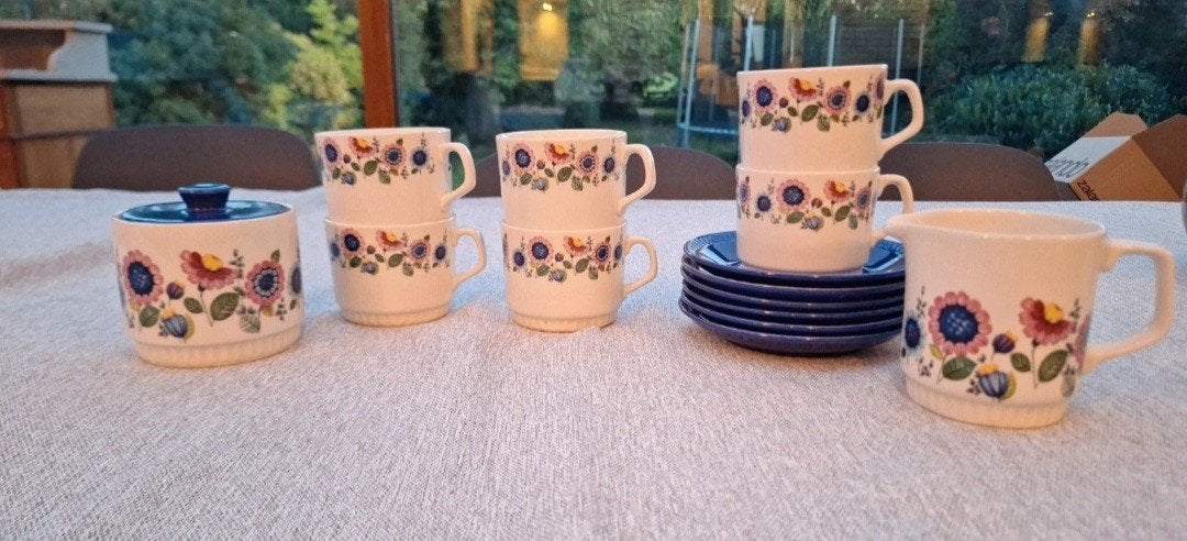 boch tasses sucrier pot a lait forme "Delta" décor "Henny, Enlèvement ou Envoi