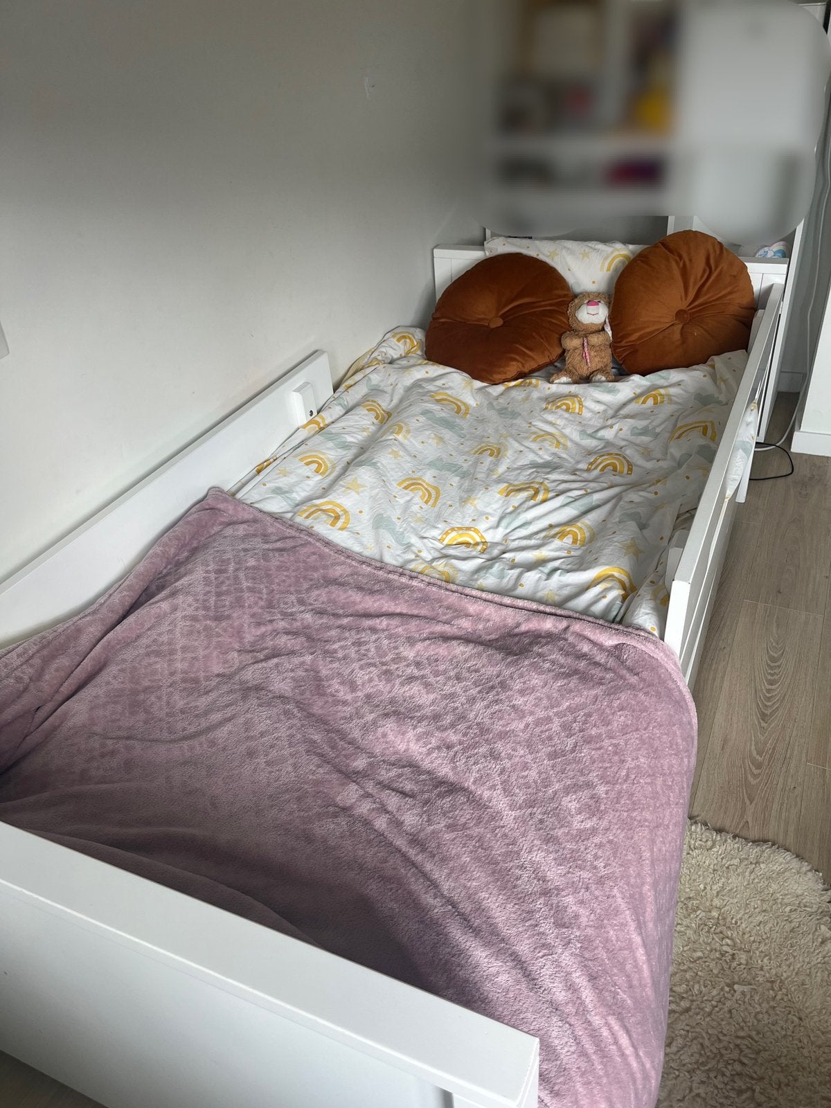 Bed met uitschuifbare rollade op wieltjes + matras, Huis en Inrichting, Ophalen, Eenpersoons, 100 cm, Gebruikt