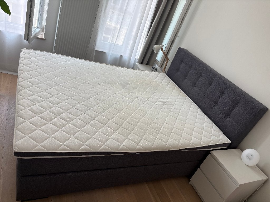 Lit Leen Bakker sur mesure – 210  160 cm, Gris, Queen size, 210 cm, Enlèvement