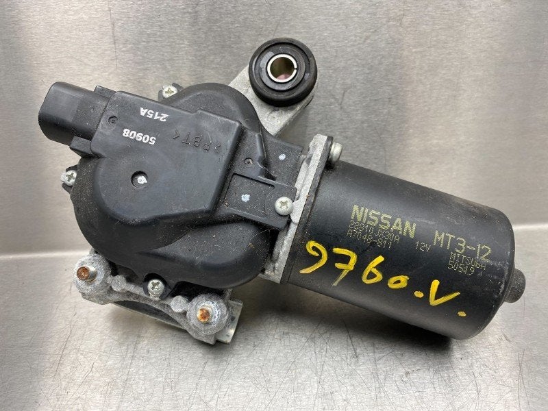MOTEUR ESSUIE-GLACE AVANT Nissan NV 200 Evalia (M20M), Utilisé, Nissan