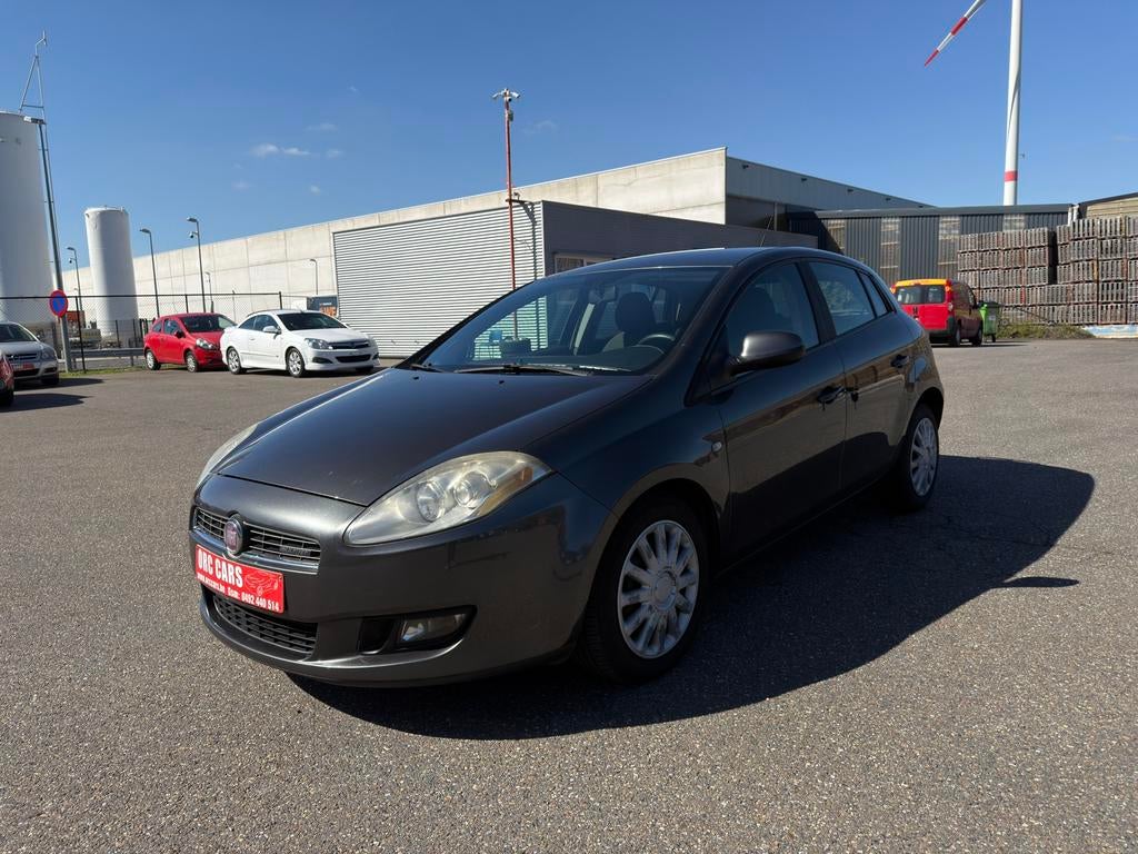 Fiat Bravo 1.6 Multijet Active, 90 kW, Stof, Zwart, 4 cilinders