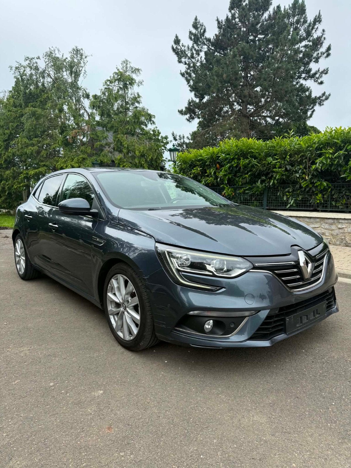 Renault Megane *Energy Intens* 1.5 dci * 6/2017 * 178.500 Km, Autos, Achat, Alcantara, USB, Diesel