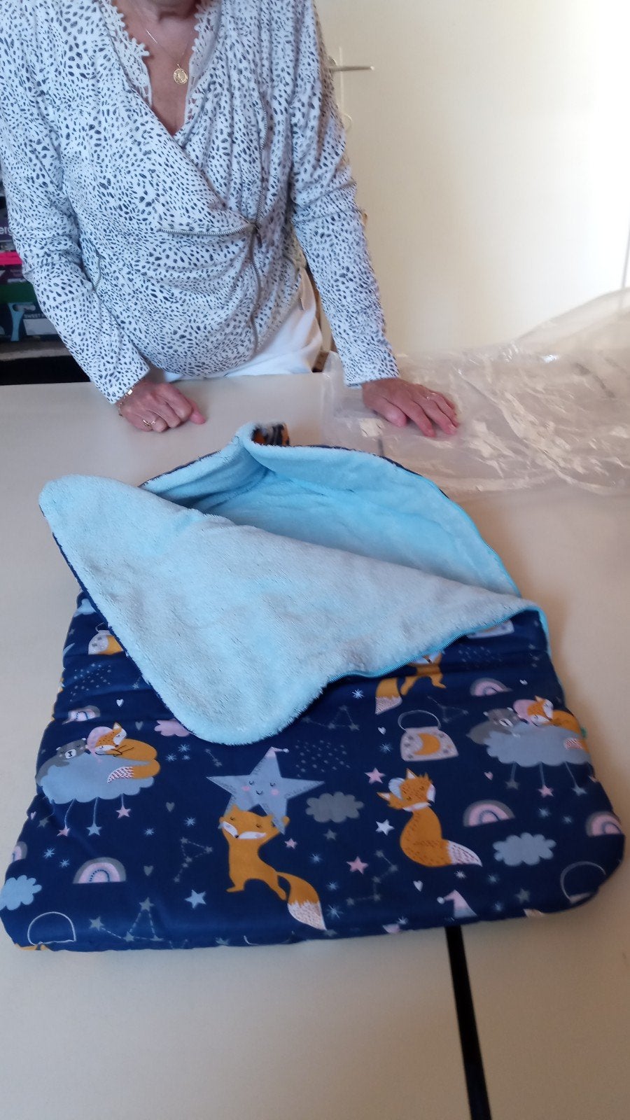 UnAv plusieurs objets pour bébés tout nouveau jamais mis, Ophalen of Verzenden, Nieuw, Fait maison