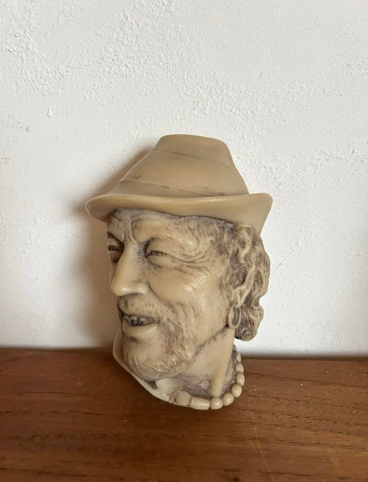 Buste fait main avec chapeau, Enlèvement ou Envoi, Comme neuf