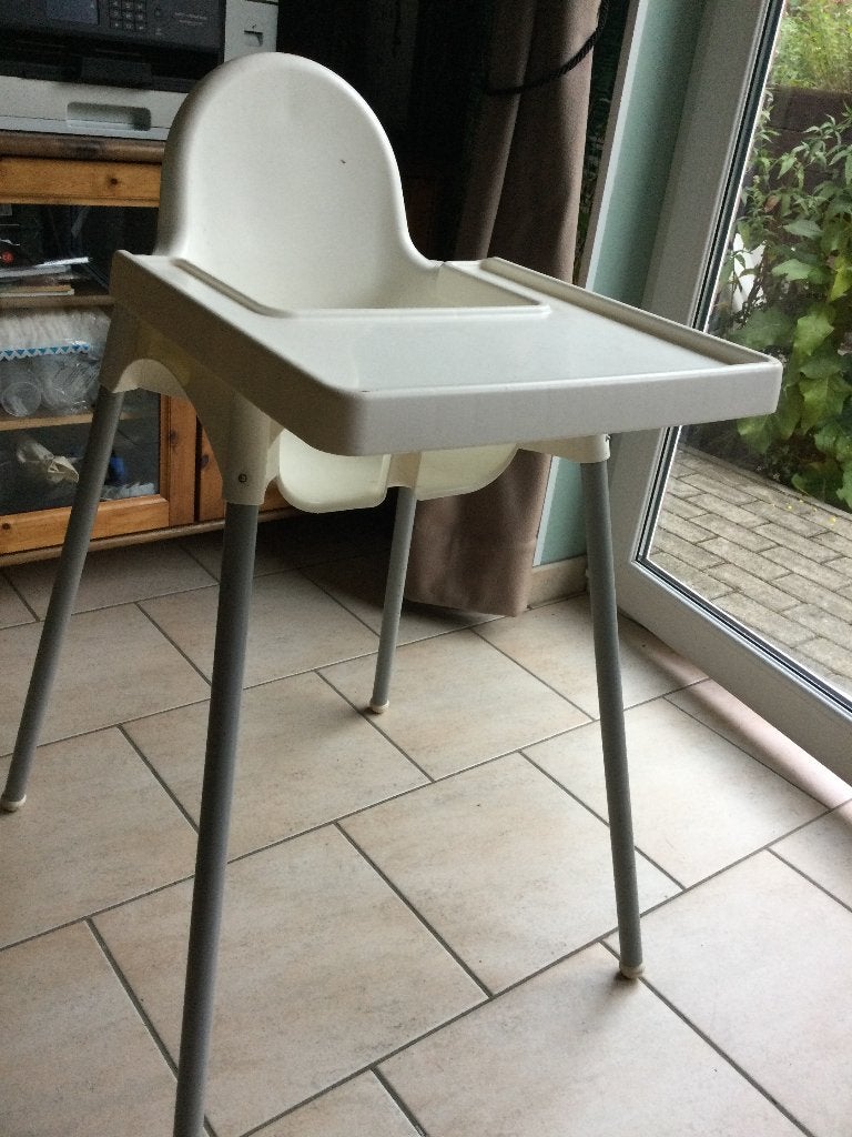 CHAISE HAUTE  POUR ENFAN-BEBE, Enlèvement, Utilisé, Chaise de table