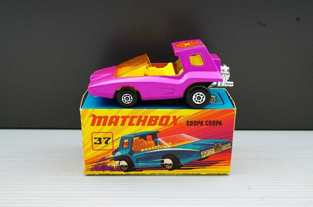 Matchbox 37d Soopa Coopa Metal. boîte rose type « I », Hobby & Loisirs créatifs, Voitures miniatures | Échelles Autre, Comme neuf