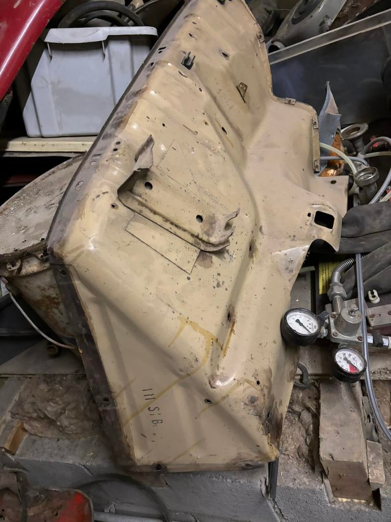 Contre aile renault 4l droite en bon etat, Enlèvement, Utilisé, Renault