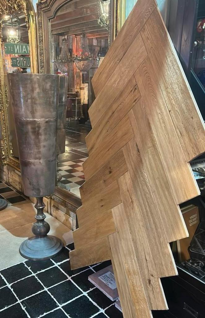 Eiken houten vloeren visgraat vloer nu voor maar €25,- pm2, Tuin en Terras, Bloempotten, Ophalen of Verzenden