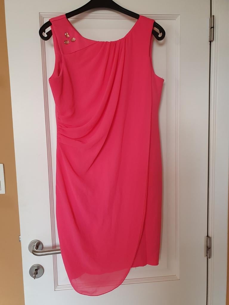 Belle robe rose vif Rinascimento large, Taille 42/44 (L), Enlèvement ou Envoi, Rose, Rinascimento