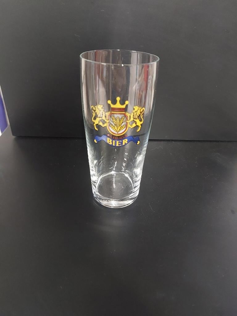 Bierglas tHUIS brouwerij NL, Ophalen of Verzenden, Zo goed als nieuw, Bierglas