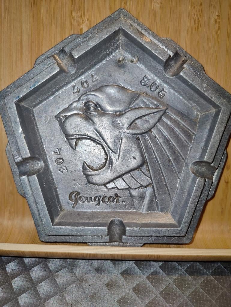 Peugeot asbak, Enlèvement ou Envoi, Neuf