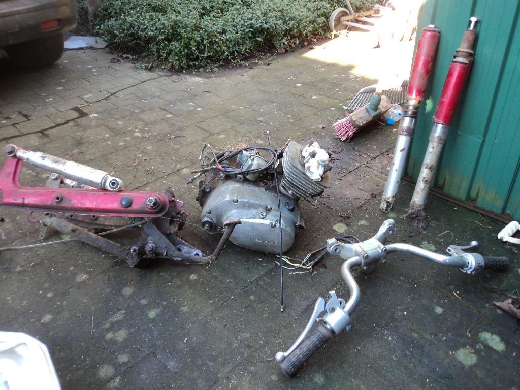 suzuki b120, Ophalen of Verzenden, Gebruikt