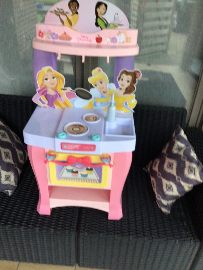 Kinderkeukentje princes, Kinderen en Baby's, Ophalen, Zo goed als nieuw