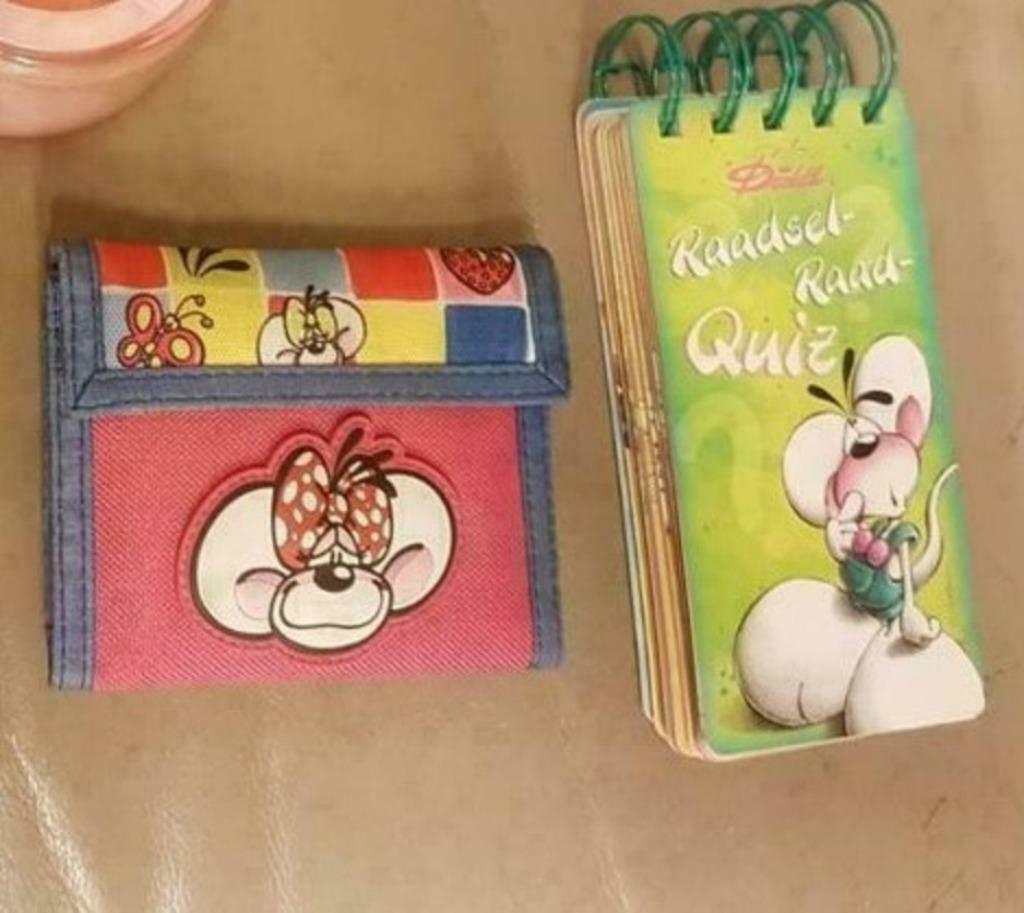 Diddl set: portefeuille / spel / ideaal voor in de wagen, Verzamelen, Diddl, Ophalen of Verzenden, Diddl, Zo goed als nieuw, Overige typen