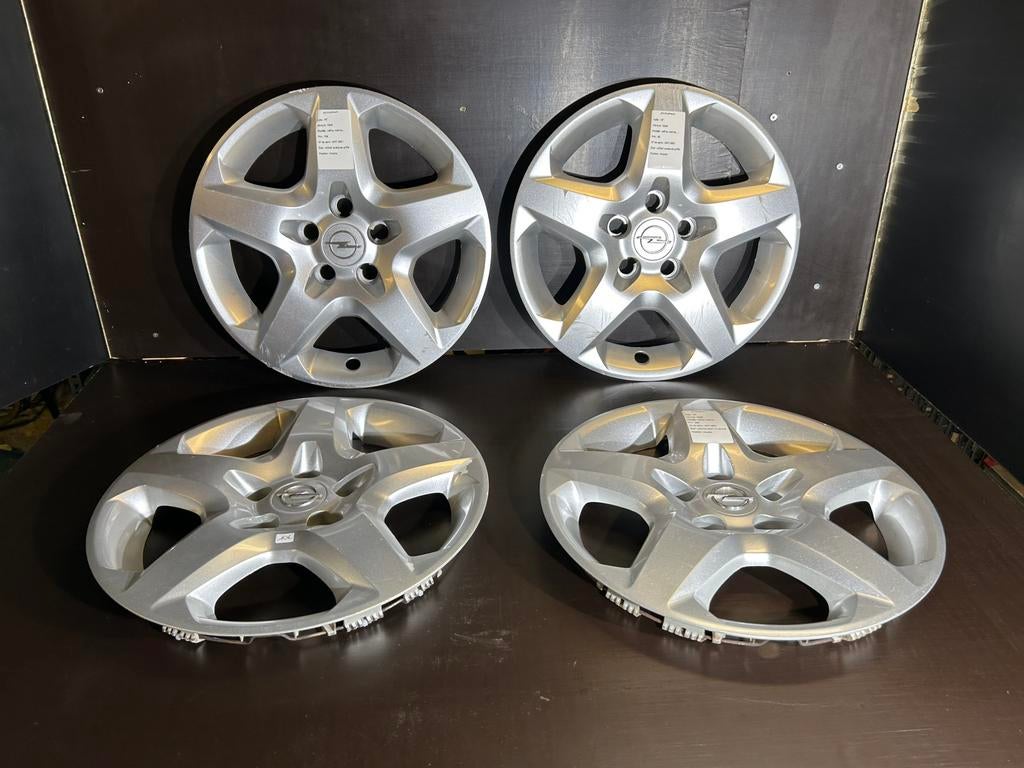 4 originele Opel astra zafira meriva 16" wieldoppen, Ophalen of Verzenden, Gebruikt