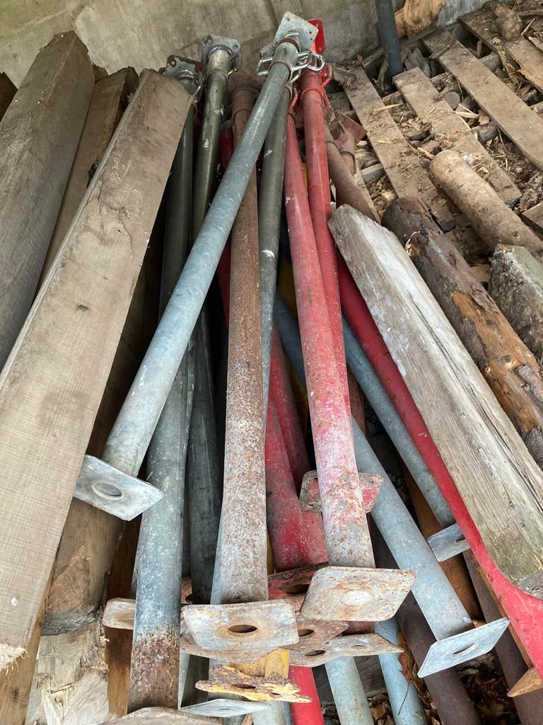 Stippen 35 stuks, Tuin en Terras, Ophalen, Gebruikt, 180 tot 250 cm, Overige typen