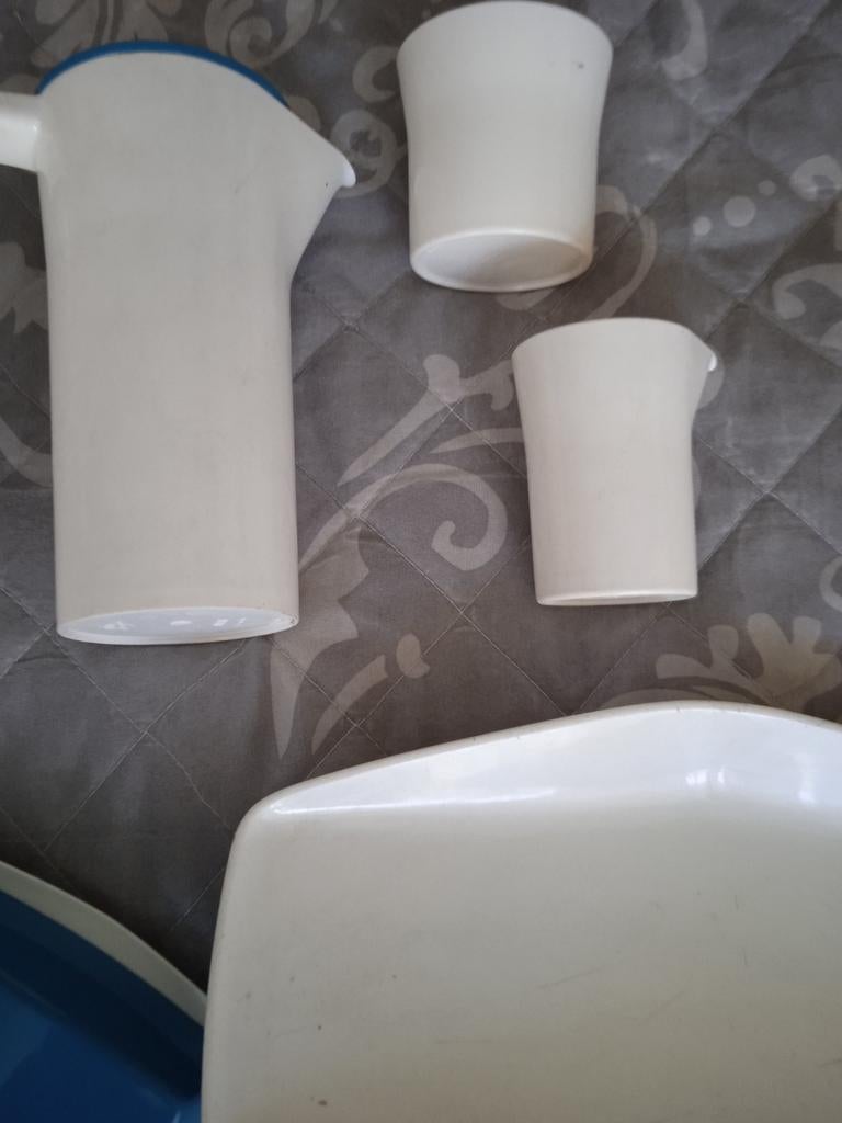 Vaisselle en plastique