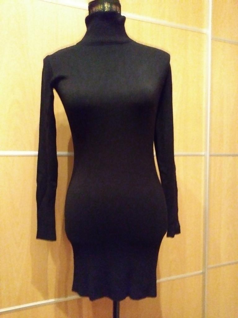 Robe pull en noir taille S, Vêtements | Femmes, Robes, Enlèvement, Comme neuf, Noir