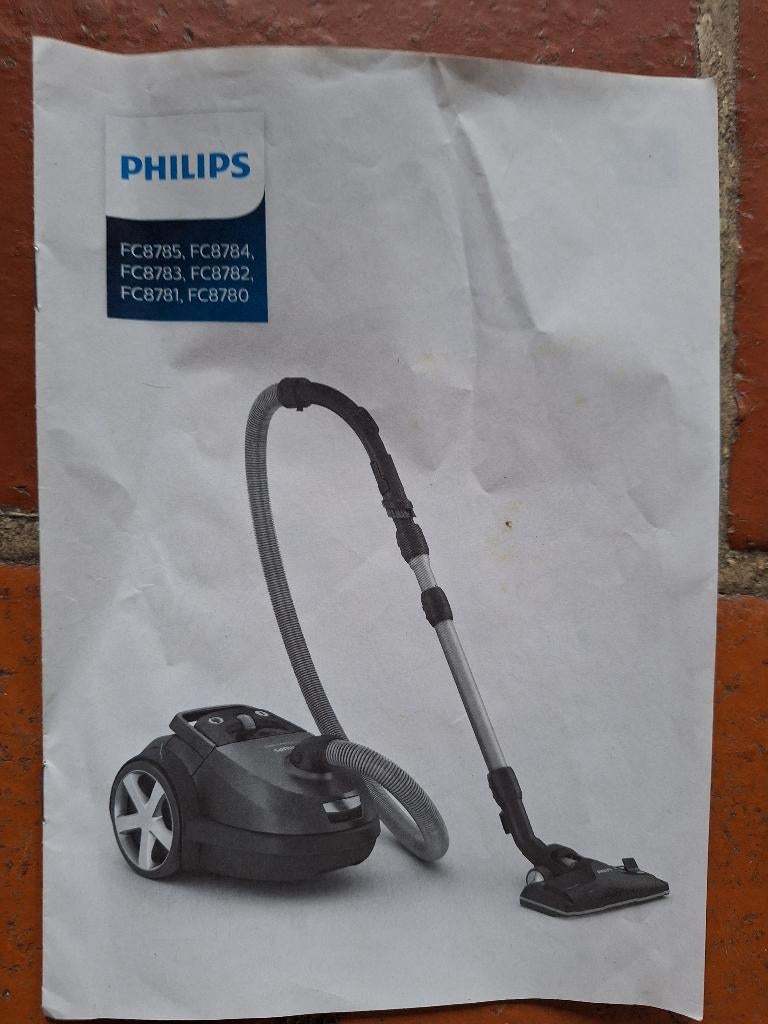 Stofzuiger philips met zeer lang snoer  GRATIS, Elektronische apparatuur, Stofzuigers, Ophalen