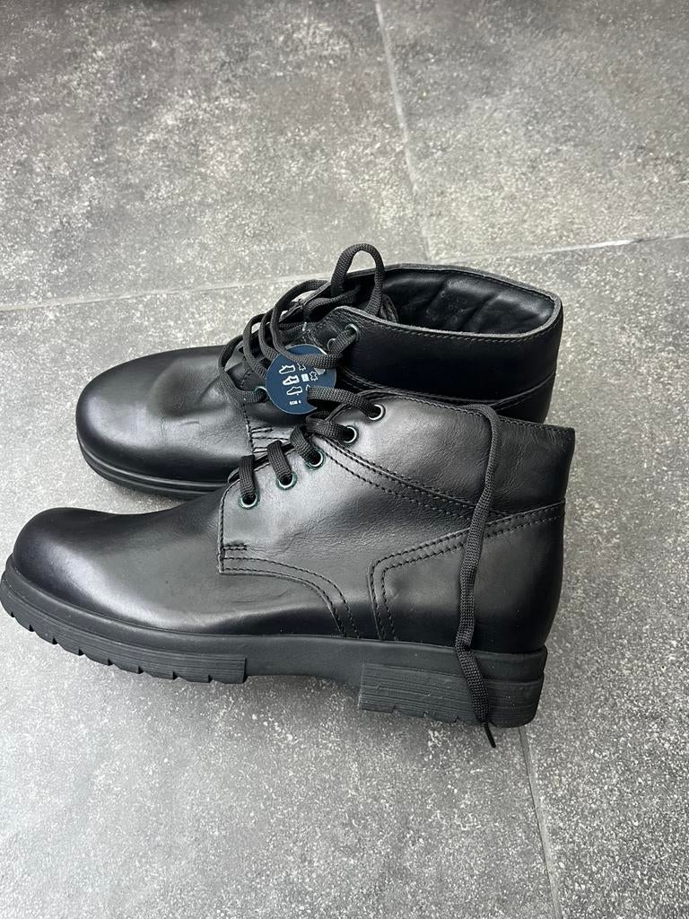 Schoenen maat 40 nieuw, Ophalen of Verzenden, Zo goed als nieuw