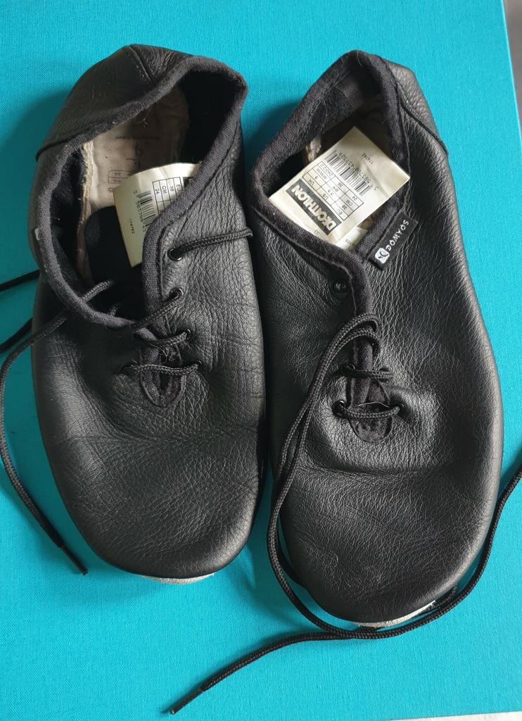 Domyos dansschoenen zachte leer maat 38, Ophalen of Verzenden, Gebruikt