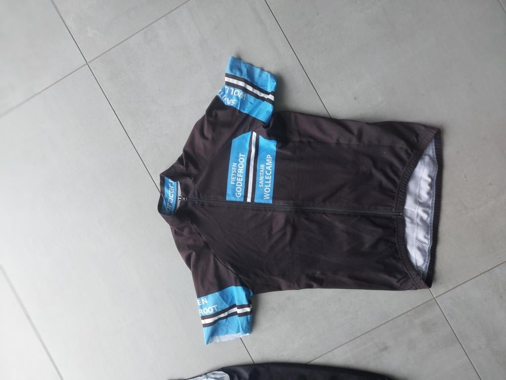 Koerskledij maat4(large)...5€/stuk, Fietsen en Brommers, Ophalen