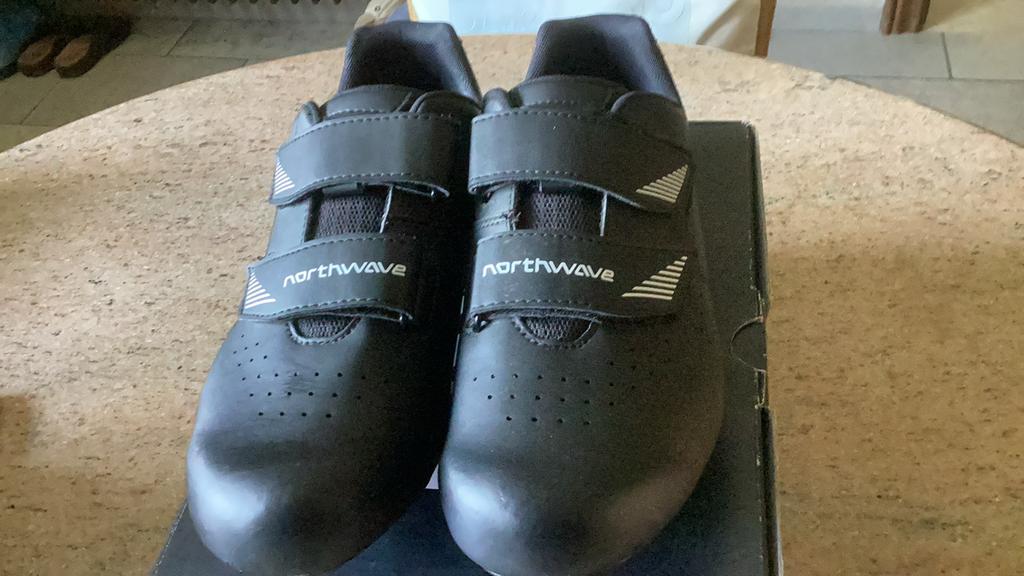 Fietsschoenen - voor koersfiets. Schoenmaat 41, Ophalen, Zo goed als nieuw