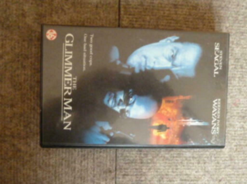 VHS video cassette THE GLIMMERMAN Two good cops. One bad...., Alle leeftijden, Ophalen of Verzenden, Overige genres