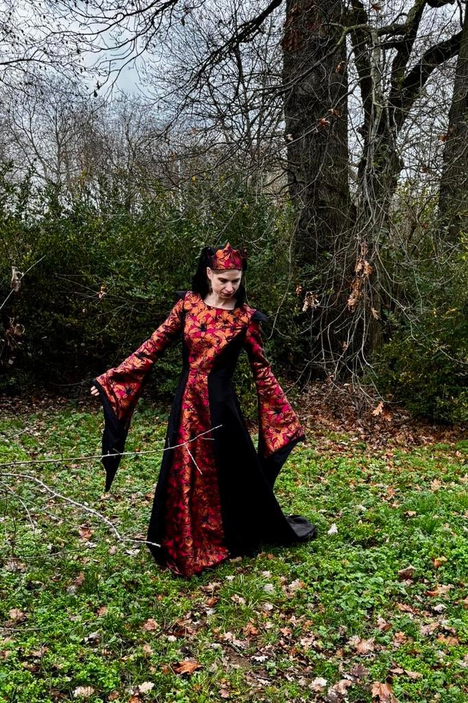Cosplay jurk geïnspireerd op Daenerys, Hobby en Vrije tijd, Kostuums, Theaterbenodigdheden en LARP, Ophalen of Verzenden, Nieuw