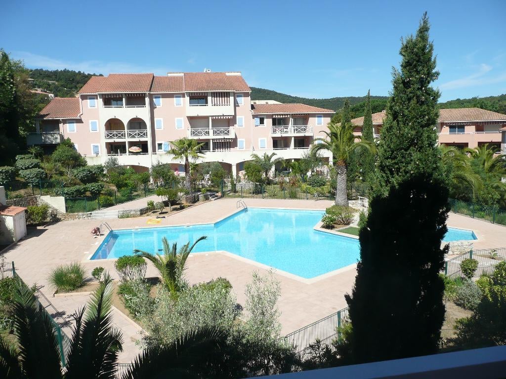 Loue appart. de vacances à La Croix Valmer (Var/Côte d'Azur), Vakantie, Vakantie | Autovakanties, Appartement, Dorp, Aan zee, 1 slaapkamer