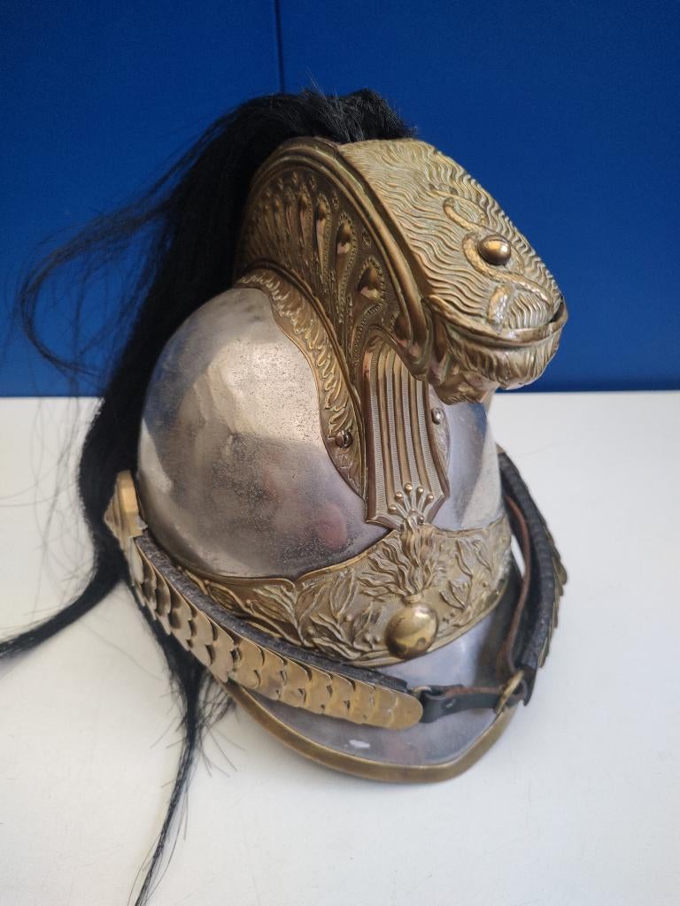 # 69 Franse Dragonderhelm mod 1874 troep, Verzenden