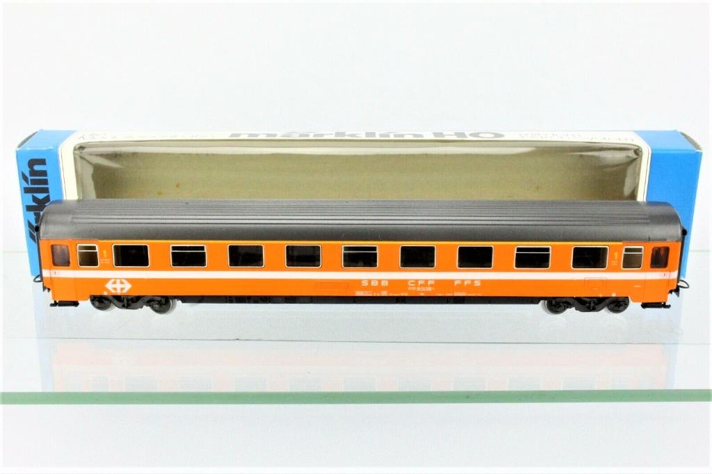 4162 MÄRKLIN HO –Zwitserse Eurofimawagen, Wisselstroom, Ophalen of Verzenden, Analoog, Märklin