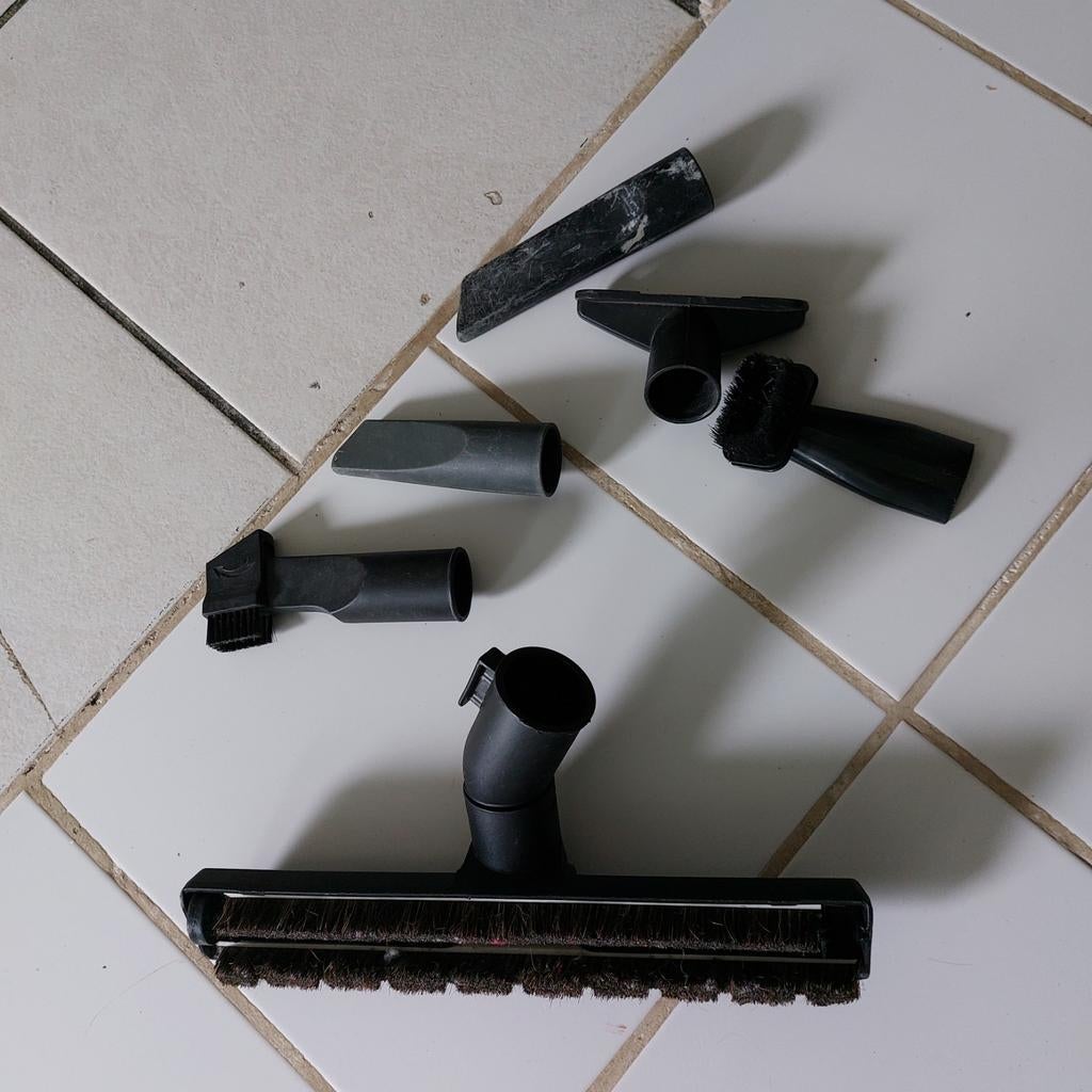 Accessoire pour aspirateur pour tous 5€, Electroménager, Aspirateurs, Enlèvement, Comme neuf