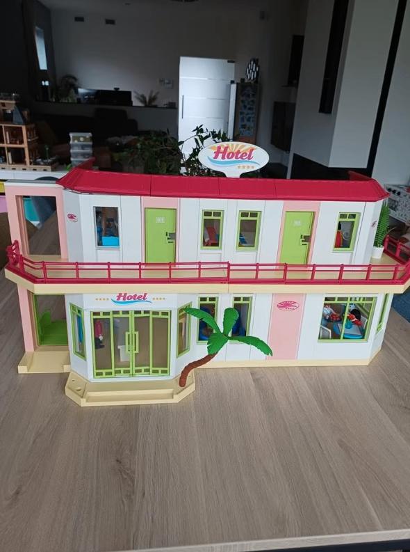 Playmobil hotel met toebehoren, Ophalen of Verzenden, Zo goed als nieuw, Complete set