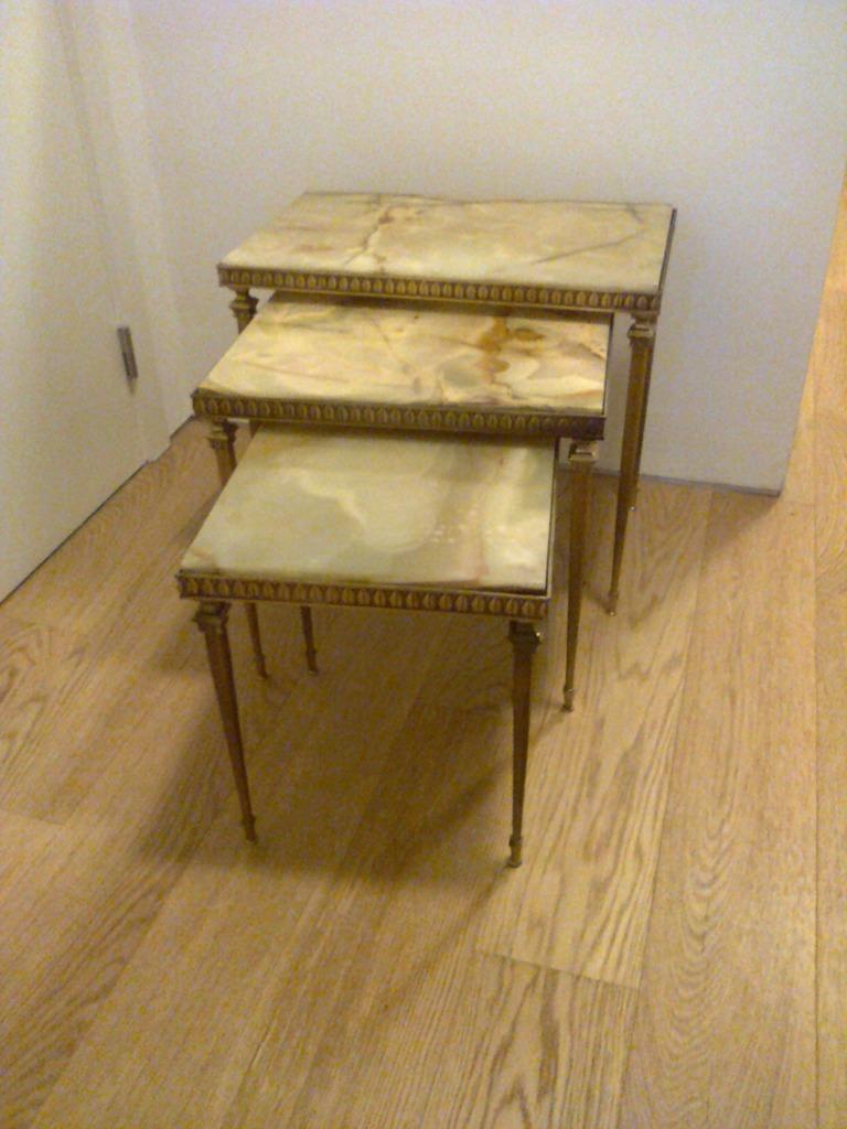 Set van 3 vintage bijzettafeltjes/nesttafeltjes Onyx Marmer, Antiek en Kunst, Ophalen