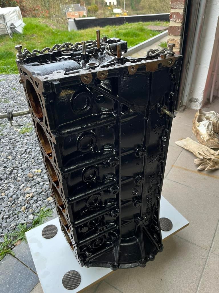 Bloc moteur nu pour Mercedes-Benz 300SE W126, Utilisé, Mercedes-Benz