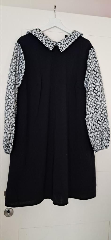 Robe-tunique blanche et noire, Enlèvement ou Envoi, Comme neuf, Taille 46/48 (XL) ou plus grande, Blanc