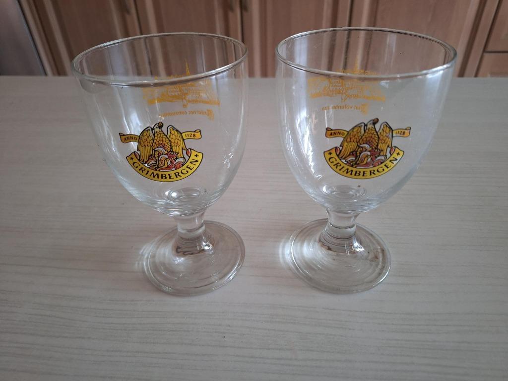 2 Grimbergen bierglazen met spreuk, Ophalen, Zo goed als nieuw, Bierglas