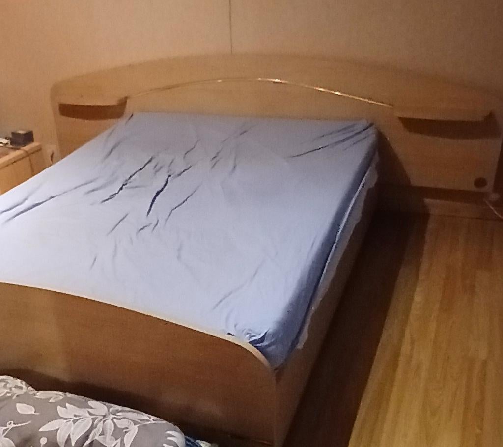 Compleet bed 140 cm, Huis en Inrichting, Slaapkamer | Complete slaapkamers, Ophalen
