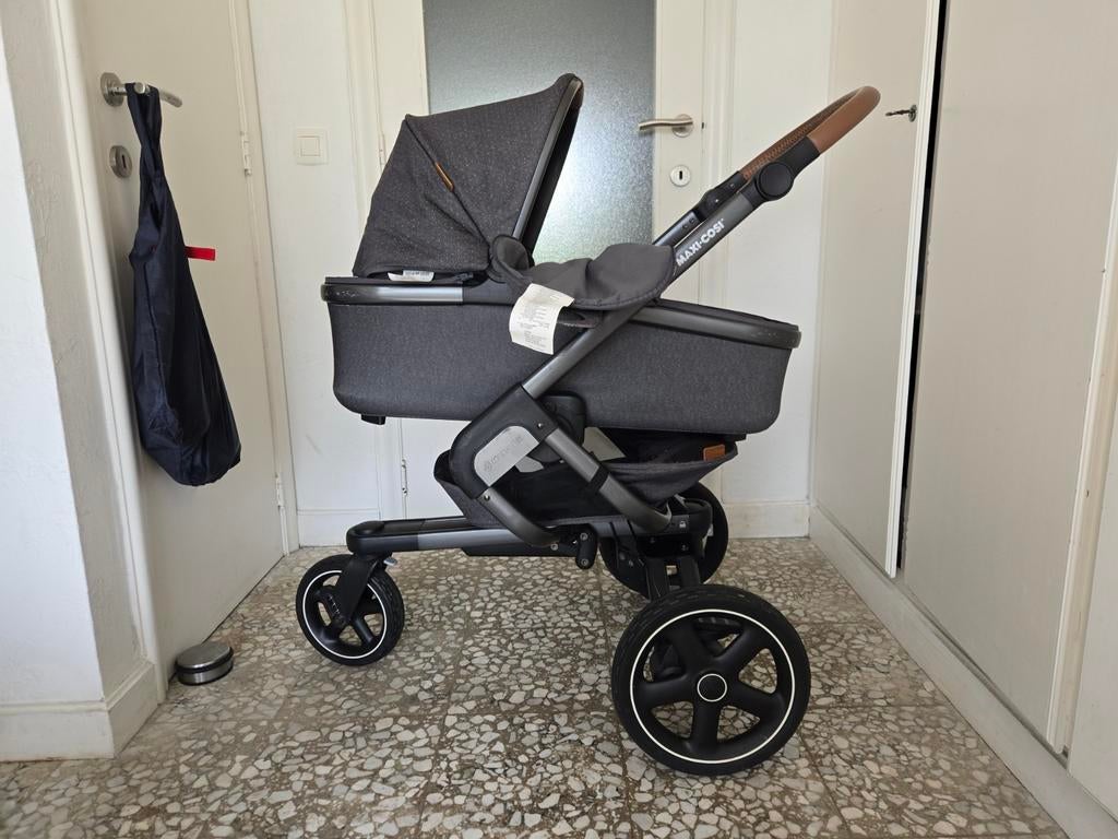 TBE Ensemble complet Maxi-Cosi + base Isofix, Enfants & Bébés, Enlèvement, Comme neuf, Poussette, Maxi-Cosi