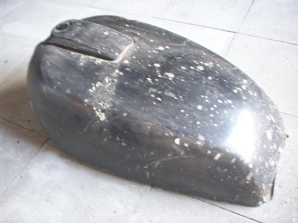Suzuki benzinetank, Motoren, Ophalen of Verzenden, Gebruikt