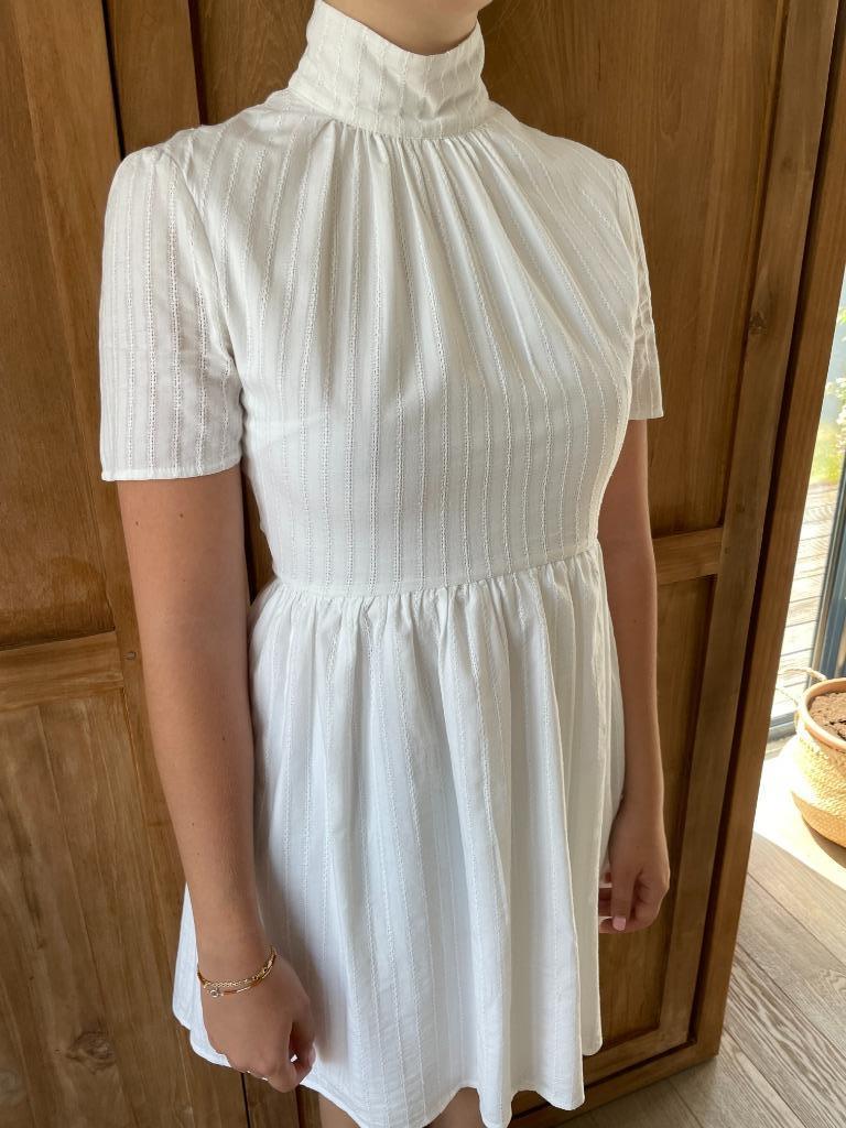 robe fashion union taille 34, Enlèvement ou Envoi, Taille 34 (XS) ou plus petite, Longueur genou, Blanc