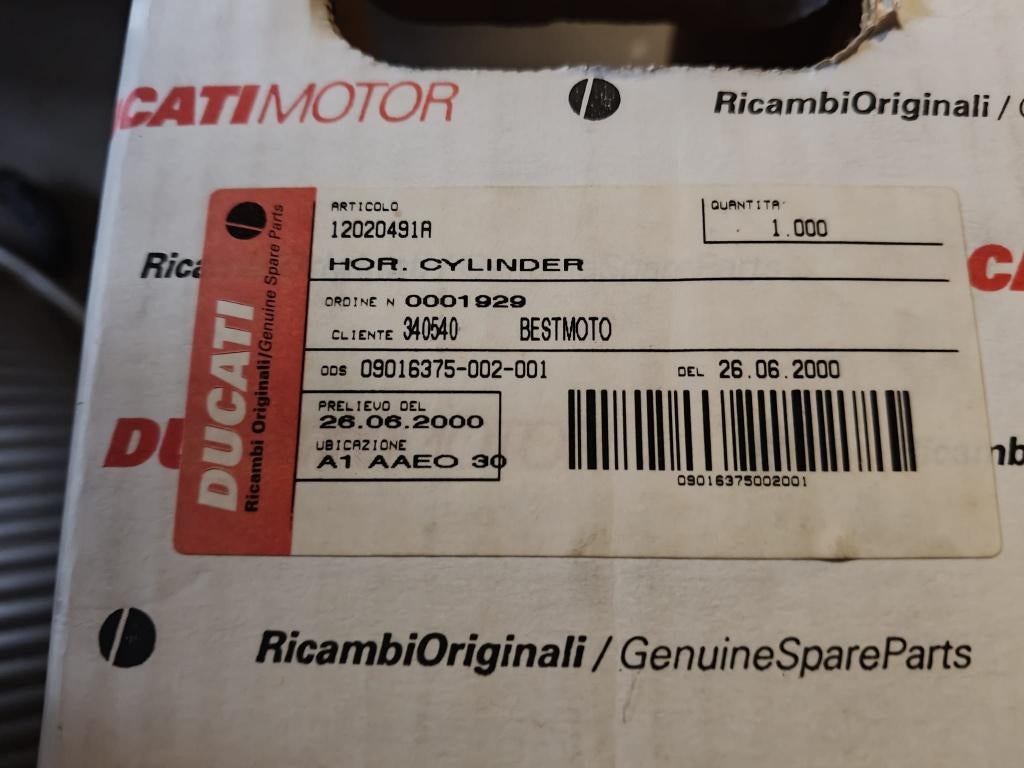 PISTON DE CYLINDRE DUCATI MONSTER ET SUPERSPORT, Motos, Neuf, DUCATI, Enlèvement ou Envoi, Jackierogier@outlook.be