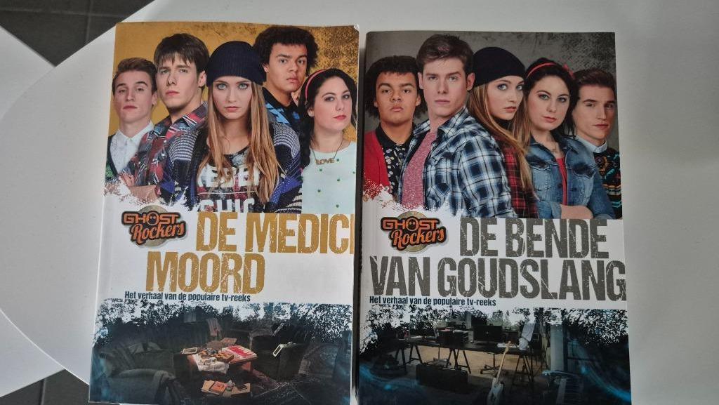 2 boeken ghost Rockers, Ophalen of Verzenden, Zo goed als nieuw, Studio 100, Fictie