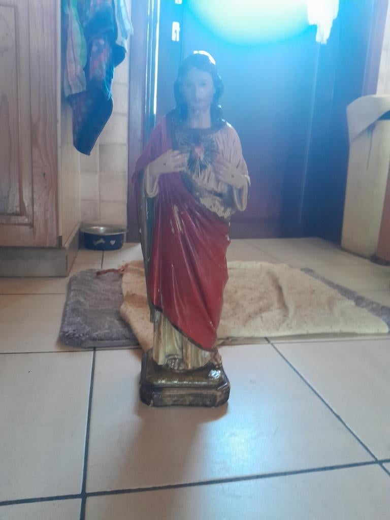 Oud jezus beeldje, Ophalen