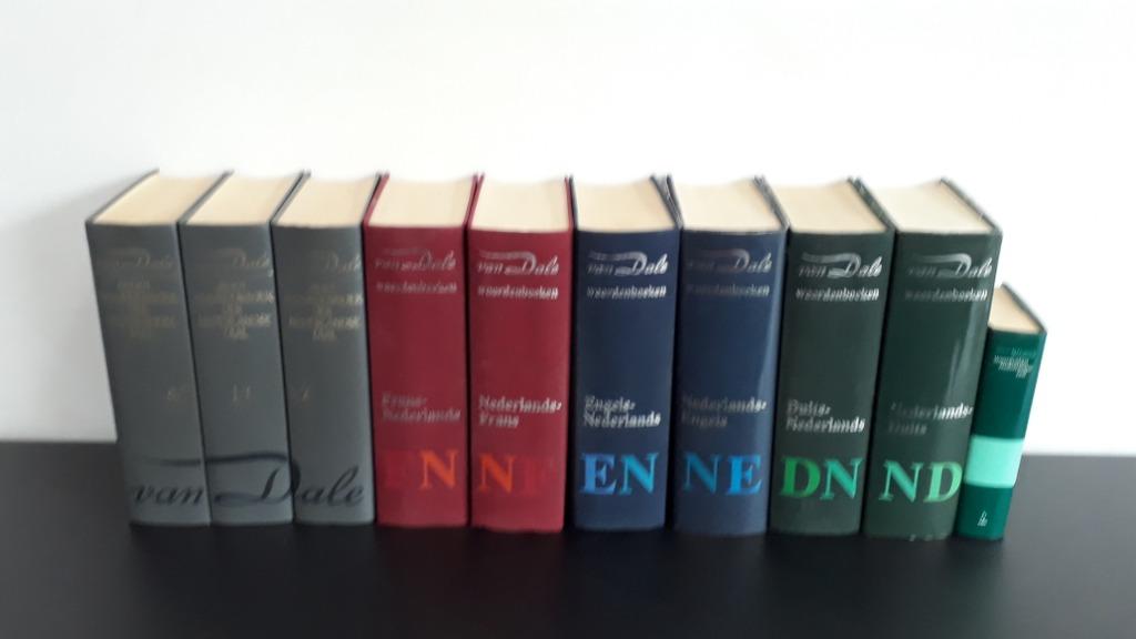 Woordenboeken Van Daele, Boeken, Ophalen, Zo goed als nieuw